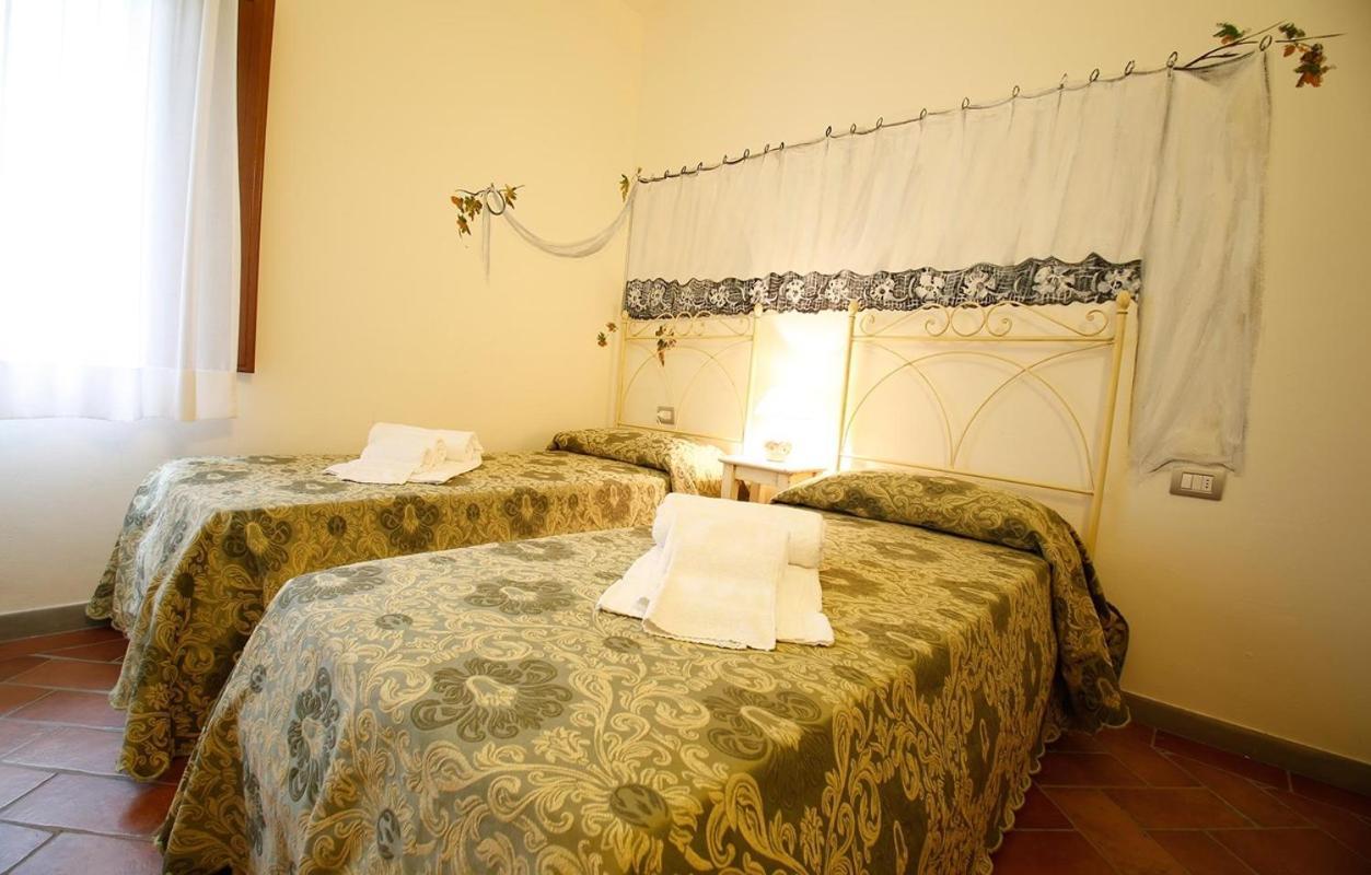 Gatto Bianco Tizzauli Villa Montespertoli Ngoại thất bức ảnh