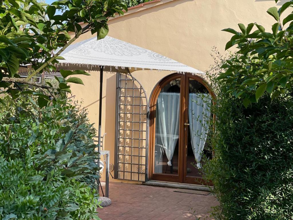 Gatto Bianco Tizzauli Villa Montespertoli Ngoại thất bức ảnh